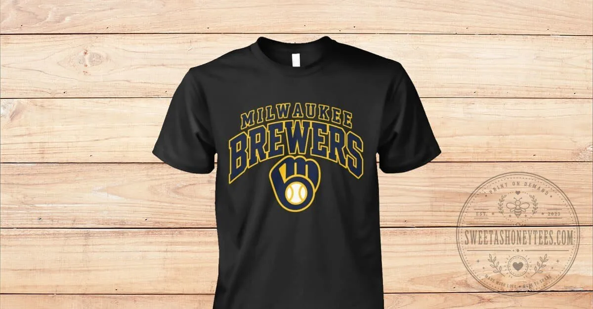 Milwaukee Brewers Baseball Team Logo Fan Apparel Short Sleeve T-Shirt 1 Milwaukee Brewers Baseball Team Logo Fan Apparel Short Sleeve T-Shirt