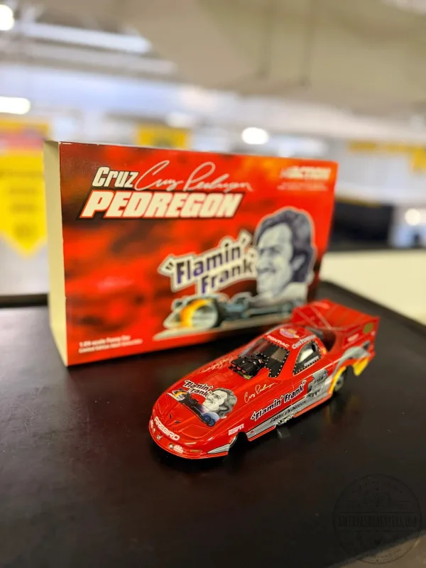 Cruz Pedregon Flamin Frank 2001 Pontiac Firebird Funny Car 1:24 Scale Diecast Model