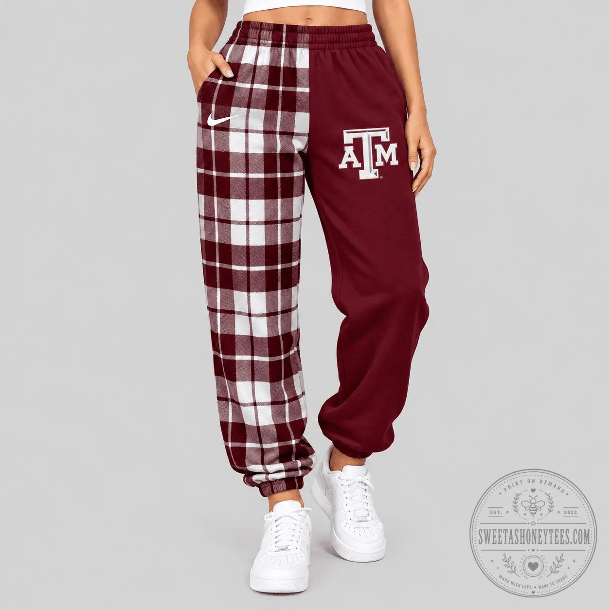Texas A&M Aggies NCAA Plaid Split Maroon Jogger Sweatpants 1 Texas A&M Aggies NCAA Plaid Split Maroon Jogger Sweatpants